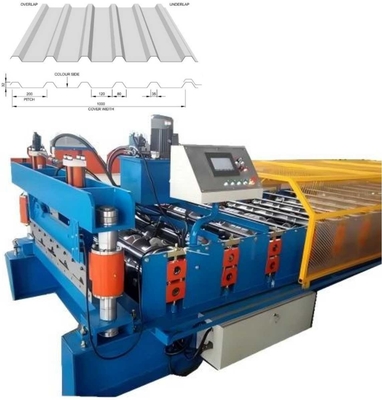 Macchina per la formazione di rotoli di fogli di profilati per tetti di scatole metalliche controllata da PLC