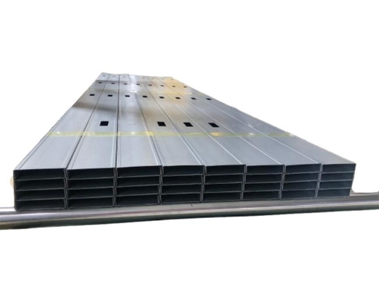 Macchina di modellazione a rotoli leggera completamente automatizzata per aumentare la produttività