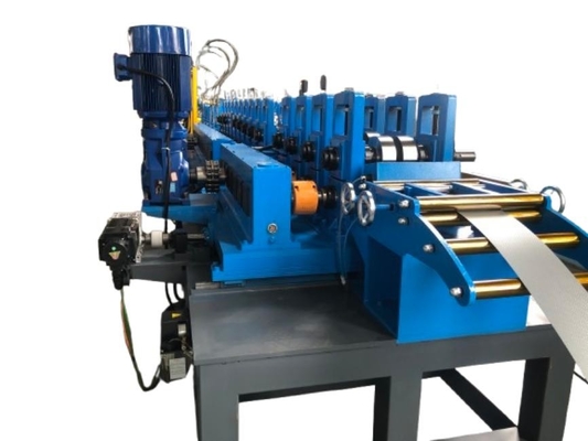 Macchina di modellazione a rotoli leggera completamente automatizzata per aumentare la produttività