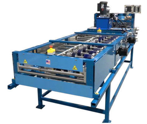 Macchina per la formazione di rotoli per pareti metalliche e profili soffici per prodotti finali lisci e belli