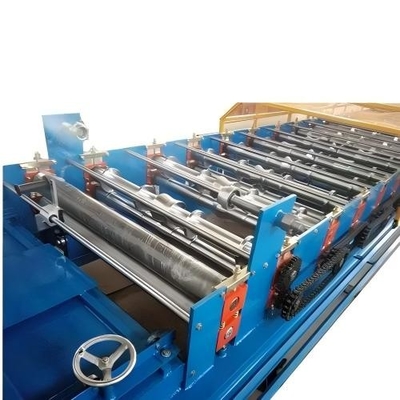 Macchina per la formazione di rotoli di fogli di profilati per tetti di scatole metalliche controllata da PLC