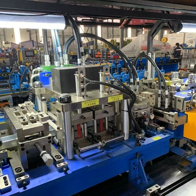 Serie di MF e LG e LA Automatica Leggero Acciaio Frame Roll Forming Machine per la costruzione rapida e accurata