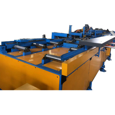 Servizio professionale uno a uno per la macchina di formazione a rotoli di pannelli di scaffali personalizzati