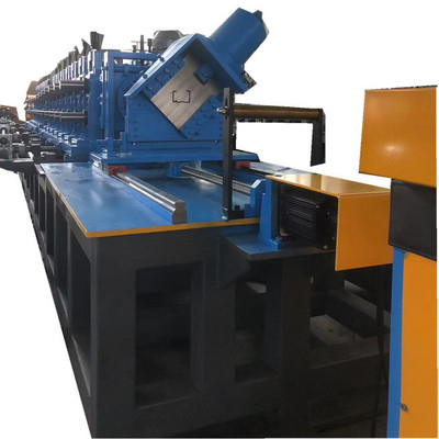 Servizio professionale uno a uno per la macchina di formazione a rotoli di pannelli di scaffali personalizzati