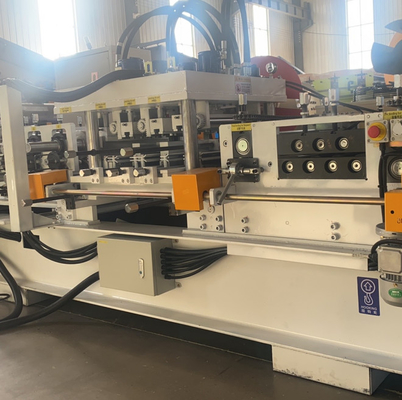 Intelligente CZ macchina di formazione a laminazione dopo taglio con fori a foratura personalizzati