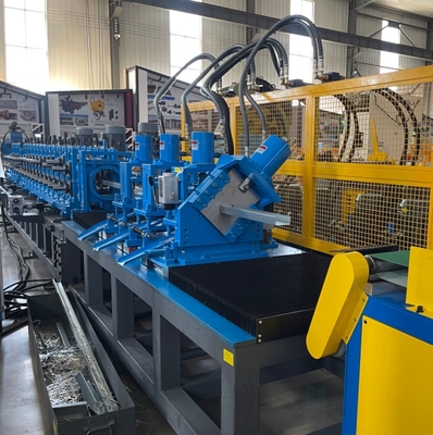 Macchina per la trasformazione a laminazione a profilati di pareti a secco e di binari a 70 m/min, completamente automatica