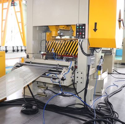 Linea di produzione automatica punzonatura e taglio a misura